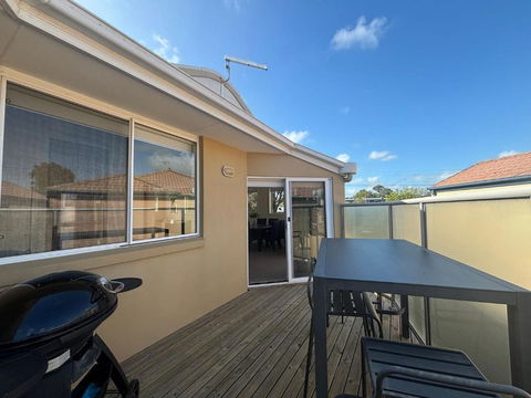 Sandpiper 10 - Close To Town And Beach - Kingaroy Accommodation 3