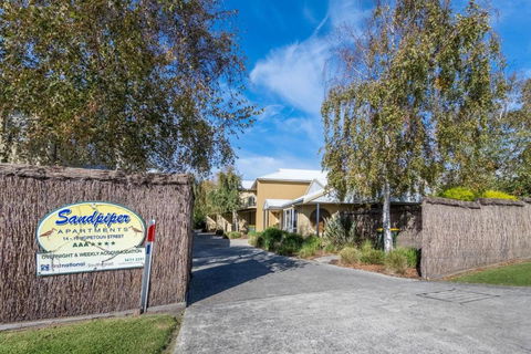 Sandpiper 5 - Close To Town And Beach - Kingaroy Accommodation 1