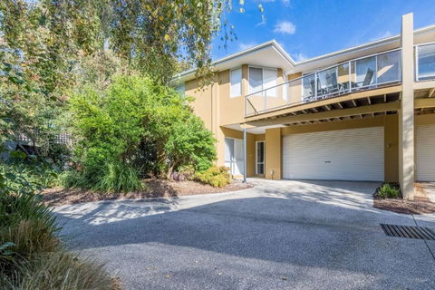 Sandpiper 5 - Close To Town And Beach - Kingaroy Accommodation 0