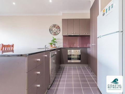 Sandpiper Inverloch - Linen Included - Kingaroy Accommodation 1