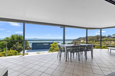 Sands On Moreton - Kingaroy Accommodation 3