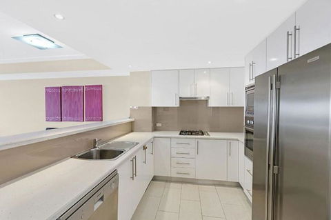 Sandy Cove Apartment The Entrance 46 - Kingaroy Accommodation 3