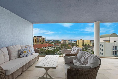 Sandy Cove Apartment The Entrance 48a - Kingaroy Accommodation 0