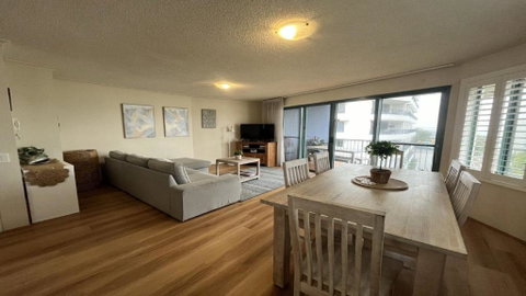 Sandy Cove Unit 6 - Kingaroy Accommodation 3
