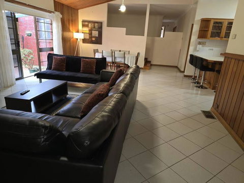 Serene Escape In Altona Meadows - Kingaroy Accommodation 1