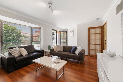 Swan River Applecross Heathcote Park 1BR Villa - Kingaroy Accommodation 1