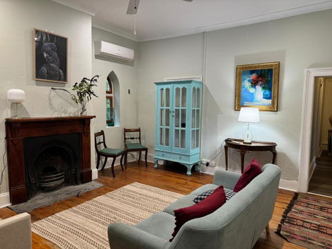 The Garden Cottage - Kingaroy Accommodation 1