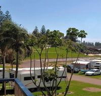 Beachside Getaway - 150m to beach - Kingaroy Accommodation