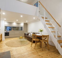 Beachside luxury loft apartment - Kingaroy Accommodation