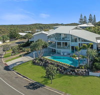 Beachside luxury Sunrise Beach - Kingaroy Accommodation