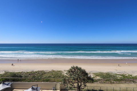Beachside Tower Apartments - Kingaroy Accommodation 0