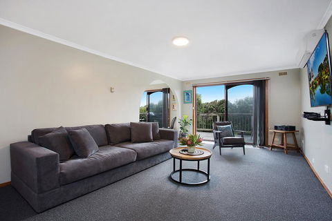 Beacon Point House - Kingaroy Accommodation 2