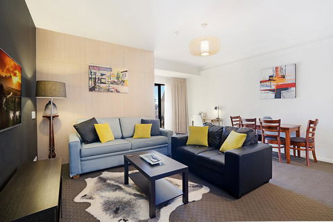 Beau Monde Apartments Newcastle - Boulevard Apartments - Kingaroy Accommodation 1