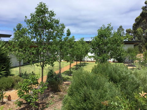 Bed + Bauhaus - Kingaroy Accommodation 3