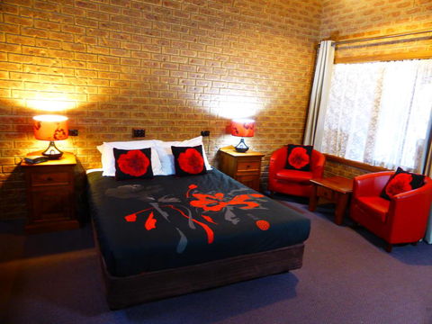 Beechworth Carriage Motor Inn - Kingaroy Accommodation 3