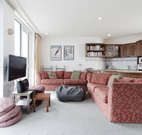 Beehive 14 - Kingaroy Accommodation