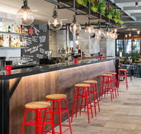 Beer Deluxe Albury - Kingaroy Accommodation