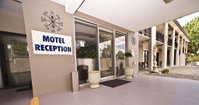 Book Point Clare Accommodation Vacations Kingaroy Accommodation Kingaroy Accommodation