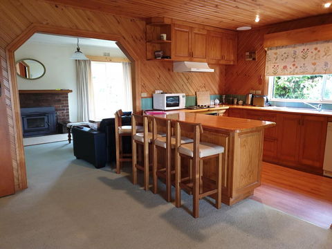 Belle Cottage - Kingaroy Accommodation 1