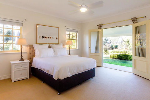 Bellfield House Mudgee - Kingaroy Accommodation 1
