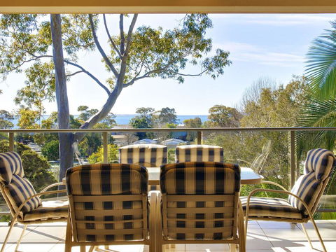 Bellima Beach House', 9 Jackson Close - Huge Duplex With Air Con And Fabulous Views - Kingaroy Accommodation 0