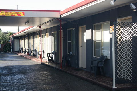 Benjamin Singleton Motel - Kingaroy Accommodation 2