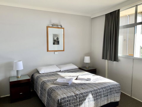 Bermagui Beach Hotel - Kingaroy Accommodation 2