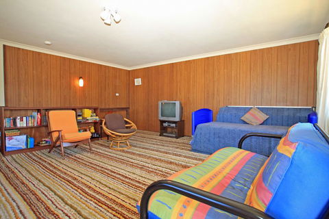 Berrara Cove Beach House - Kingaroy Accommodation 2