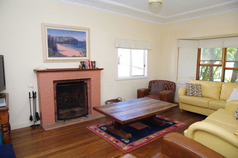 Berry, 16 East Street - Kingaroy Accommodation 0