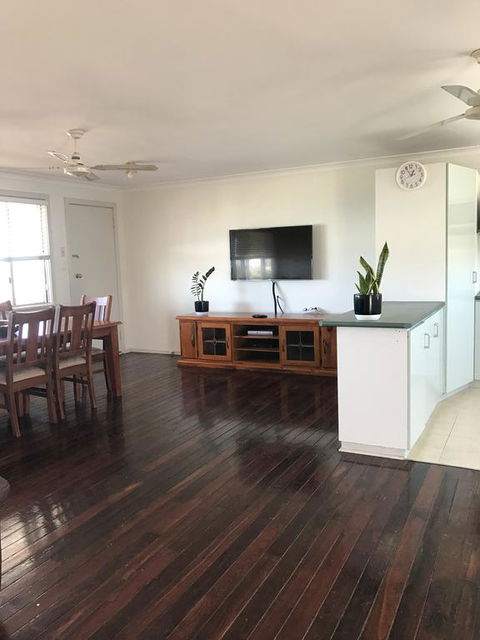 Best Beach Villa - Kingaroy Accommodation 3