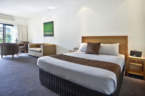 BEST WESTERN Geelong Motor Inn & Serviced Apartments - Kingaroy Accommodation 0