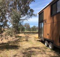 Big Tiny Jindera Park - Kingaroy Accommodation