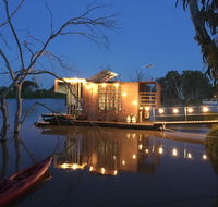 Bill's Boathouse - Kingaroy Accommodation