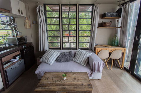 Bill's Boathouse - Kingaroy Accommodation 1
