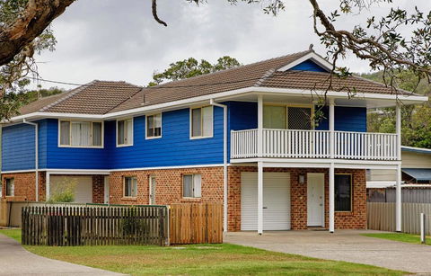 Bimbimbi 1, 11 Willow Street - Kingaroy Accommodation 0