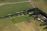 Black Cockatoo Cottages