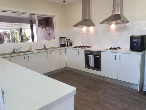 Black Sheep Motel Goulburn - Kingaroy Accommodation 1