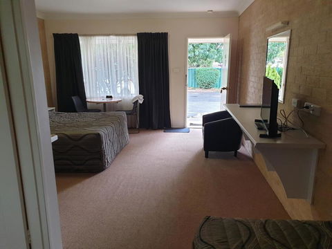 Blayney Central Motel - Kingaroy Accommodation 2