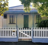 Blue and White Nile - Kingaroy Accommodation