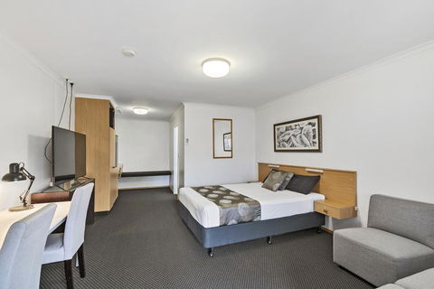 Blue Shades Motel - Kingaroy Accommodation 0