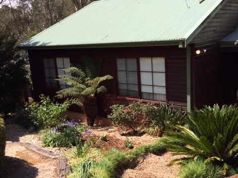 Bluebell Cottage - Kingaroy Accommodation 1