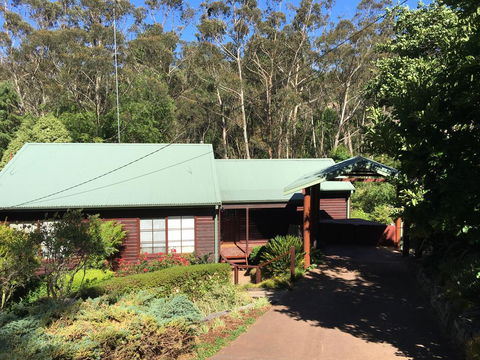 Bluebell Cottage - Kingaroy Accommodation 0