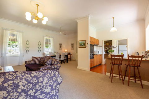 Bluebush Estate - Kingaroy Accommodation 2
