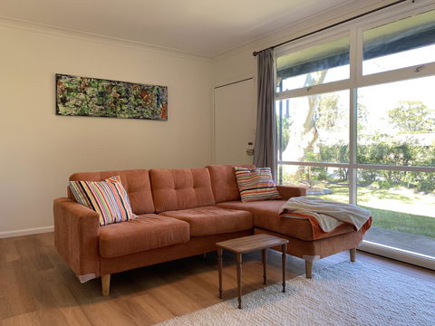 Bluejay Cottage - Kingaroy Accommodation 1