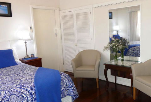 Boathouse Bunbury Bed & Breakfast - Kingaroy Accommodation 1