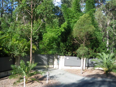 BoBRENE On Tamborine Nude Retreat - Quaint Cottage - Kingaroy Accommodation 1
