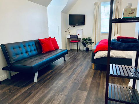 The Loft @ Denver - Kingaroy Accommodation 2