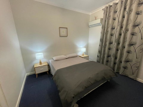 The Pink House - Kingaroy Accommodation 1