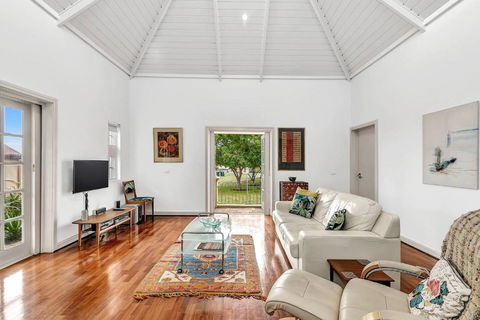 Time And Tide Hideaway - A Spacious Beachside Escape - Kingaroy Accommodation 0