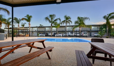 Westland Hotel Motel - Kingaroy Accommodation 2